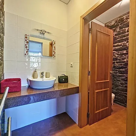 Quinta Do Serrado 2 Holiday home